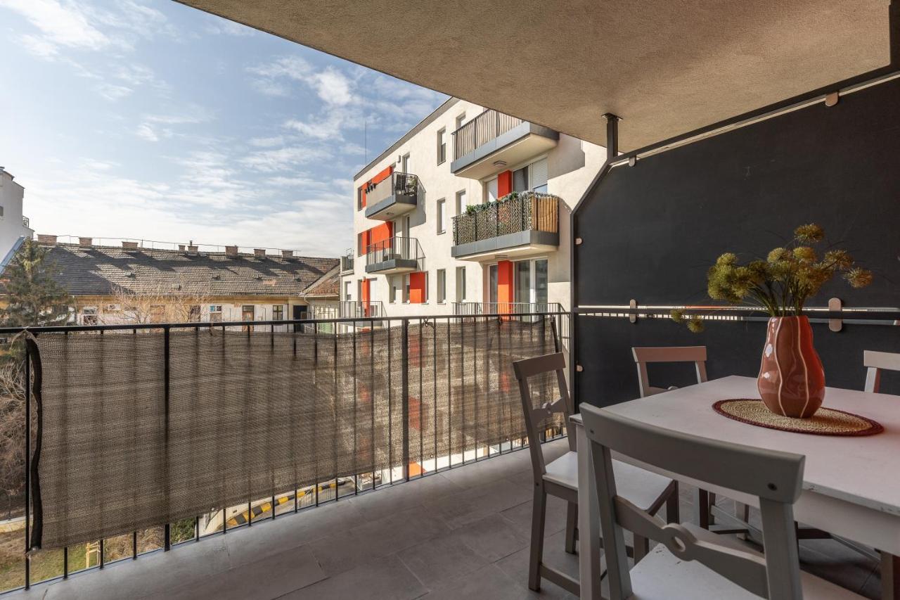 All You Need In Bp - Garage, Terraces, Aircon Budapest Ngoại thất bức ảnh