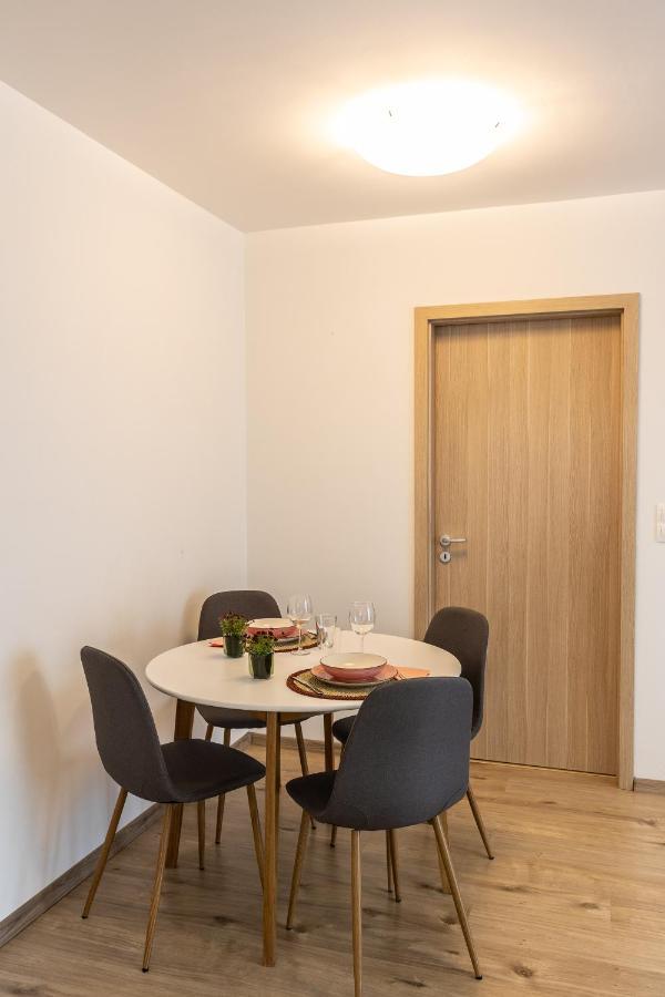 All You Need In Bp - Garage, Terraces, Aircon Budapest Ngoại thất bức ảnh