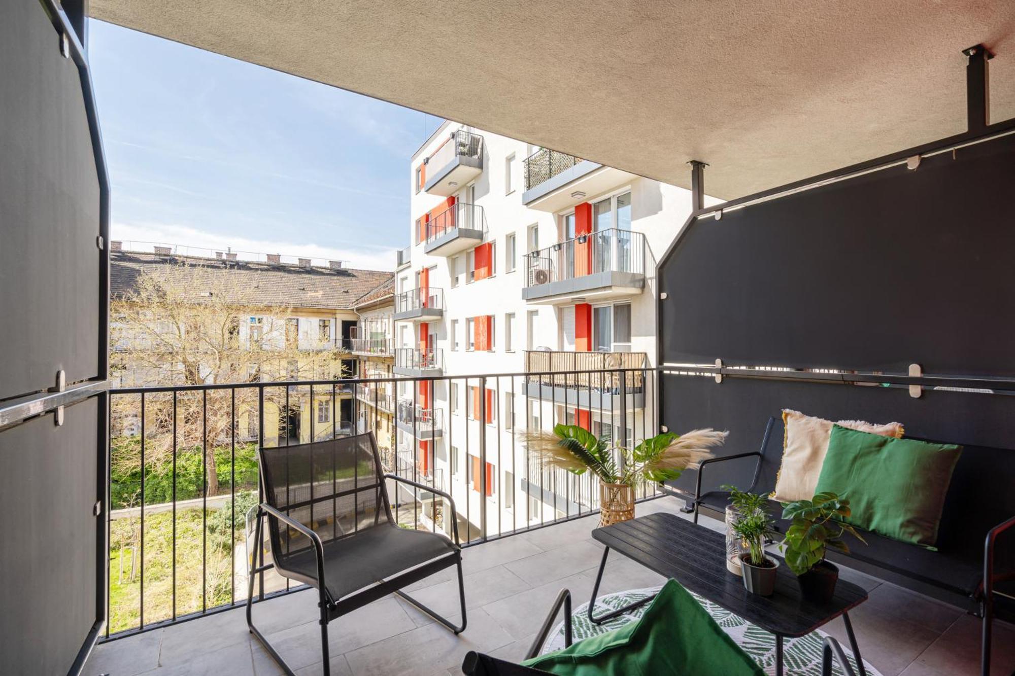 All You Need In Bp - Garage, Terraces, Aircon Budapest Ngoại thất bức ảnh
